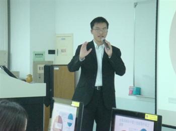 工業技術研究院產業分析師王孟傑先生至龍華科大演講