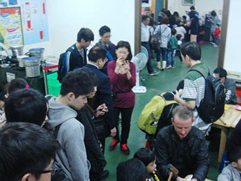 龍華科大企管系學生參訪蜡藝工廠