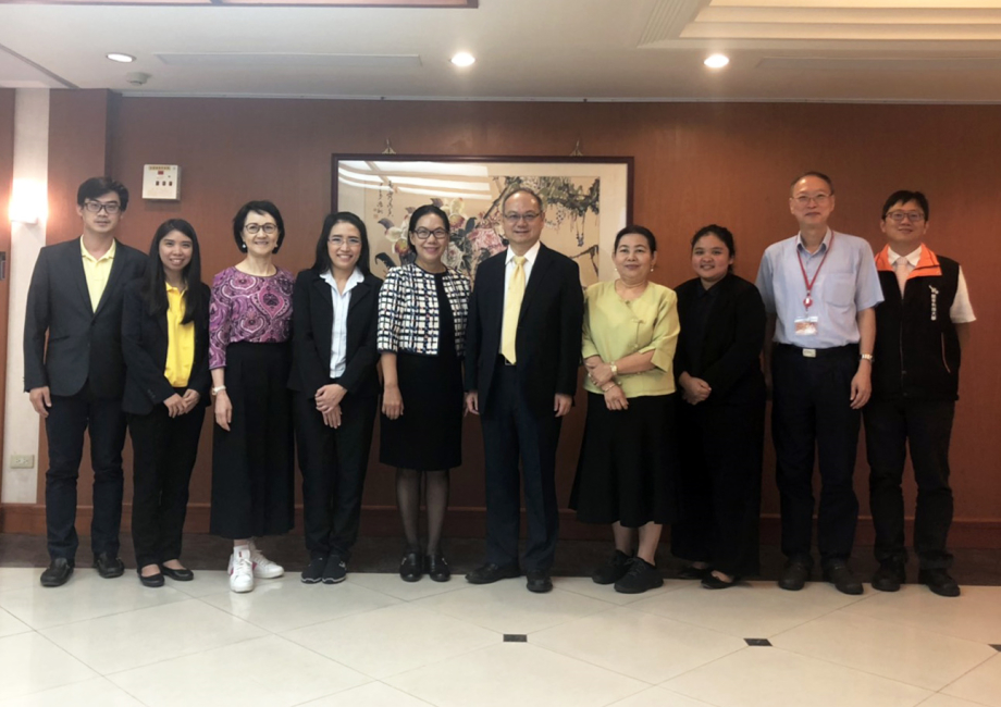泰國教育部高等教育委員會由台評會陪同參訪龍華科大，對學校優質技職辦學特色留下深刻印象。