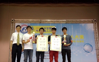 資網系同學榮獲自走車競速A組第一名與第二名