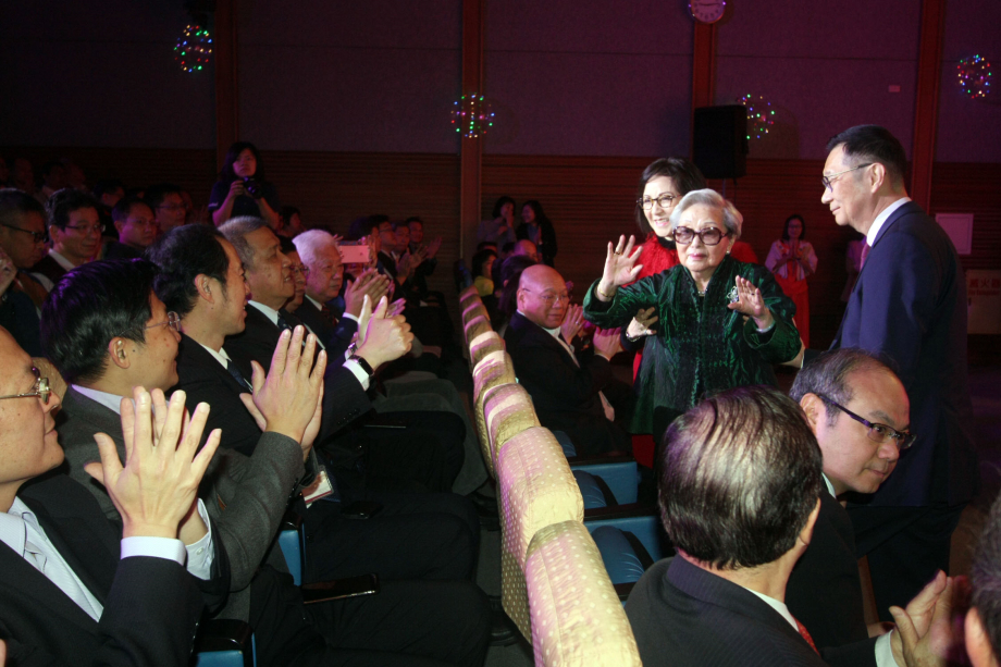 龍華科大創辦人孫陳淑娟女士，神采奕奕出席建校49週年校慶大會。