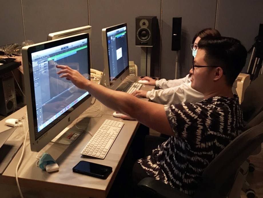 龍華科大數位音樂菁英課程，由知名電子音樂家方昊宇一對一深入教學，提供學子客製化內容。
