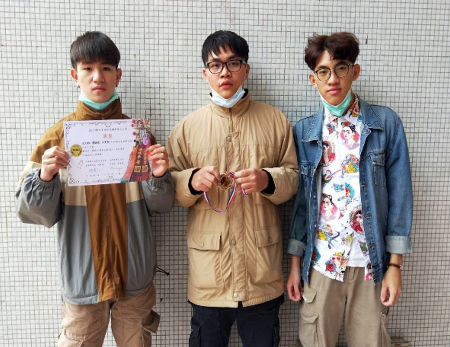 朱軒任、潘詠恩、沈大鈞3位同學手工紙錢包設計作品，同樣獲得銅牌肯定。