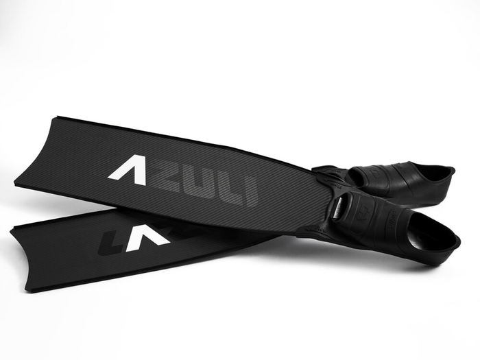 HCG集團舉行蛙鞋品牌發表會，不僅為台灣自由潛水市場增添本土生力軍，也是龍華科大產學合作成功典範。圖片