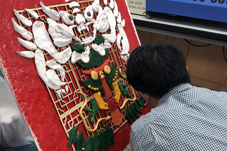 龍華科大文創系同學，繪製閩南傳說故事與小說題材人物，增加整體閩南元素的豐富性。圖片