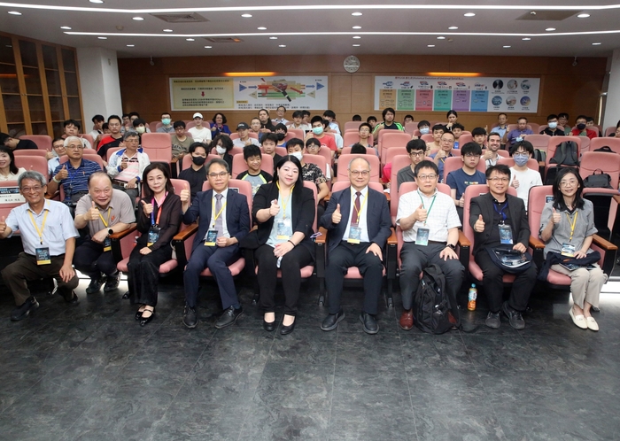 龍華科大舉辦AISTA 2025國際會議，聚焦AI引領智慧應用新紀元。