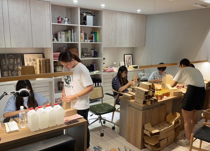 龍華師生團隊在設計過程中，期待發掘出原民部落對於山林應用的多元智慧。圖片