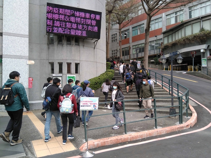 龍華科大校園防疫工作已確實規劃妥善到位，維護校園安心就學環境。