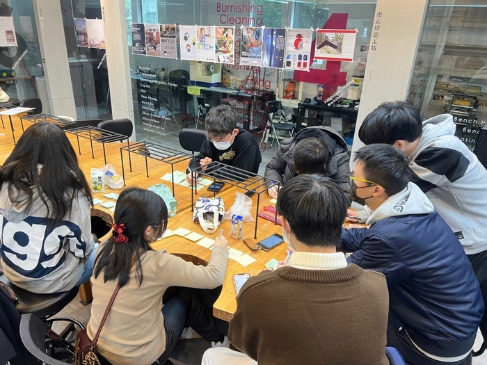 龍華科大文創系學生團隊，8項作品入圍2023德國紅點設計概念競賽。圖片