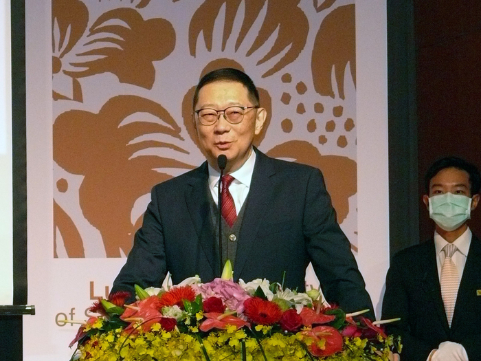 孫道亨董事長感謝全校師生共同努力，讓龍華得以不斷地成長茁壯。