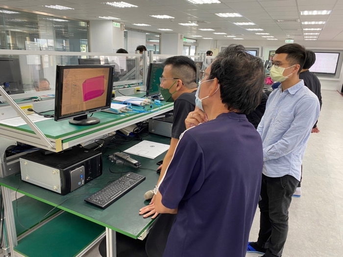 參訓學員透過相關專業訓練，為自己職場履歷加值。