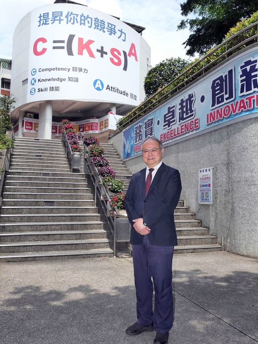 龍華科大校長葛自祥致力推動產學鏈結，提升學子職場競爭力。