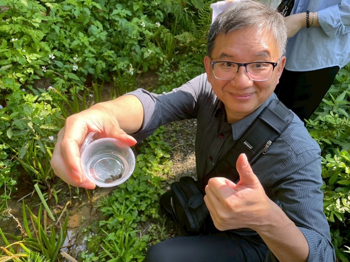 龍華師生致力生態教育推廣、自然生態保護與螢火蟲棲地復育。