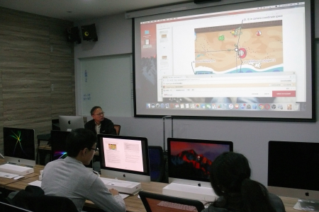 圖為龍華科大遊戲系是國內極少數擁有iOS遊戲程式設計開發能力與師資的技職院校。