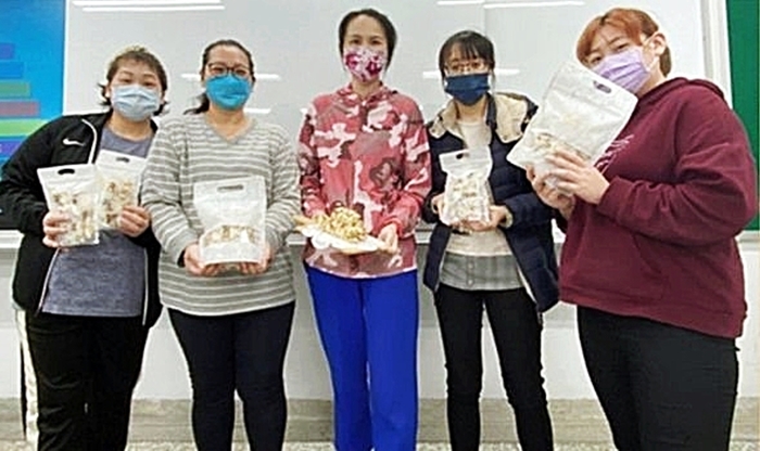龍華科大觀休系學子參加 COOL酷酷比創新創業競賽,獲得創新創業簡報組優等肯定。